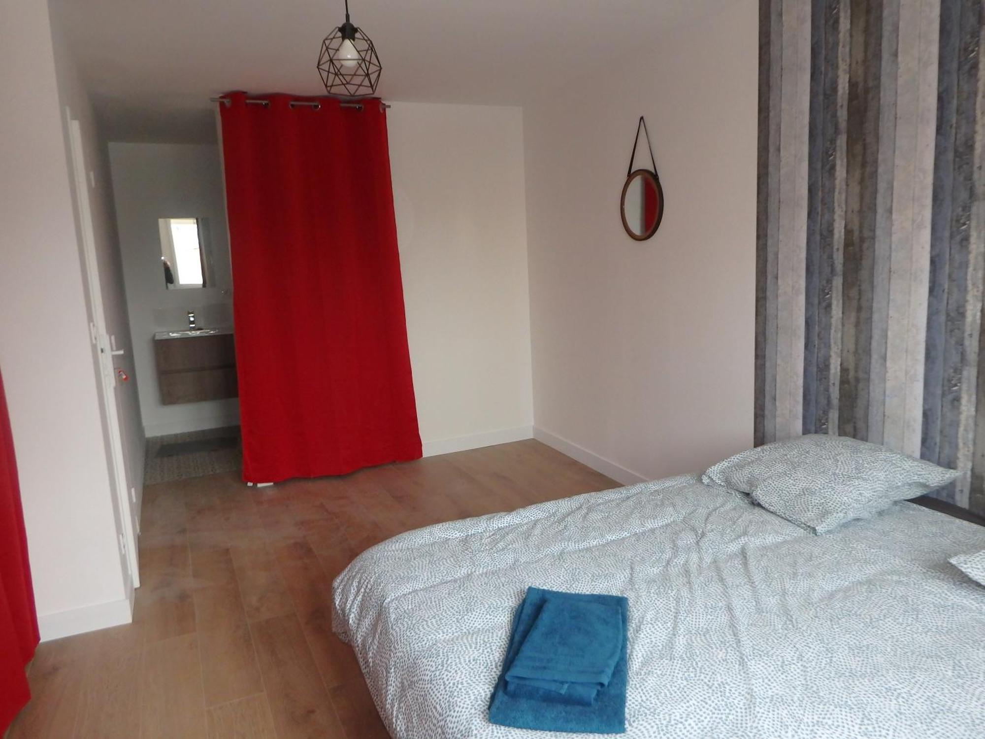 Chambre Avec Sdb + Wc Privatifs Dans Maison 114 M2 Avec Cour Daire Le Mans Dış mekan fotoğraf